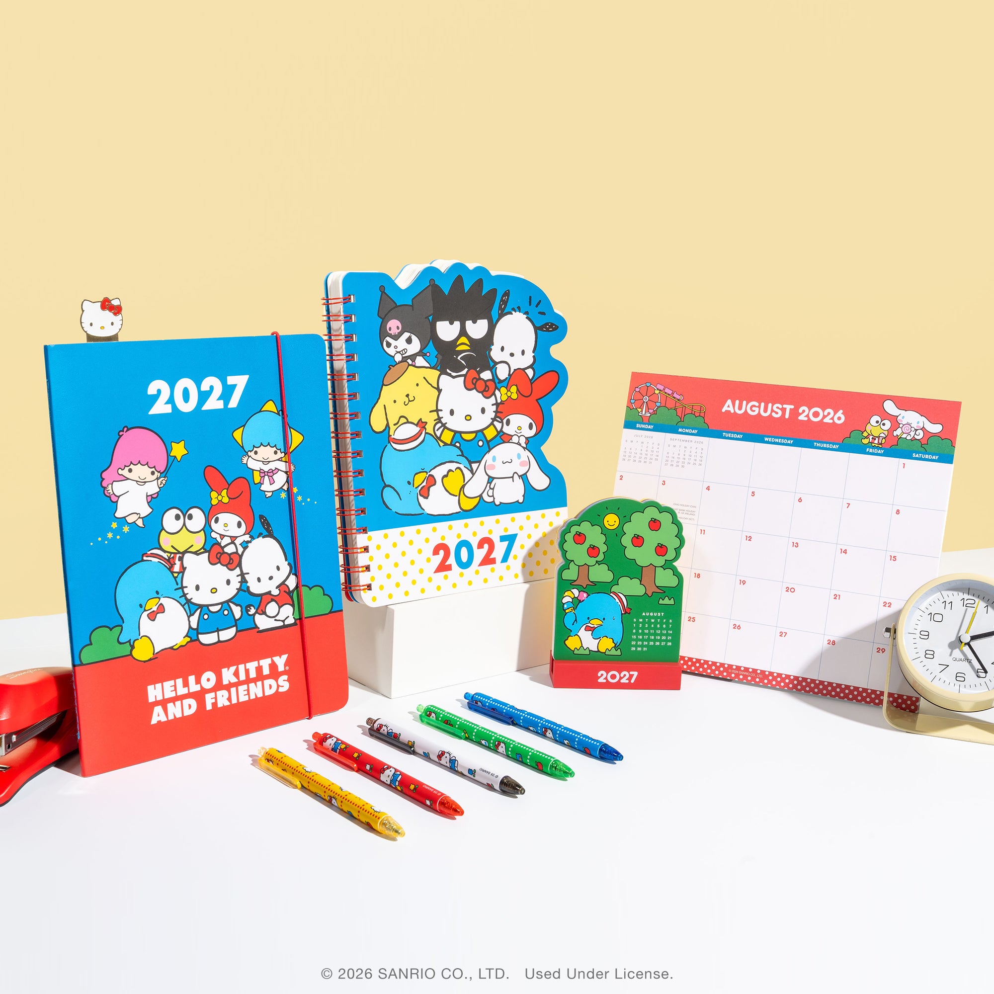 2027 Hello Kitty® and Friends Retro Magnetic Monthly Pad – Orange