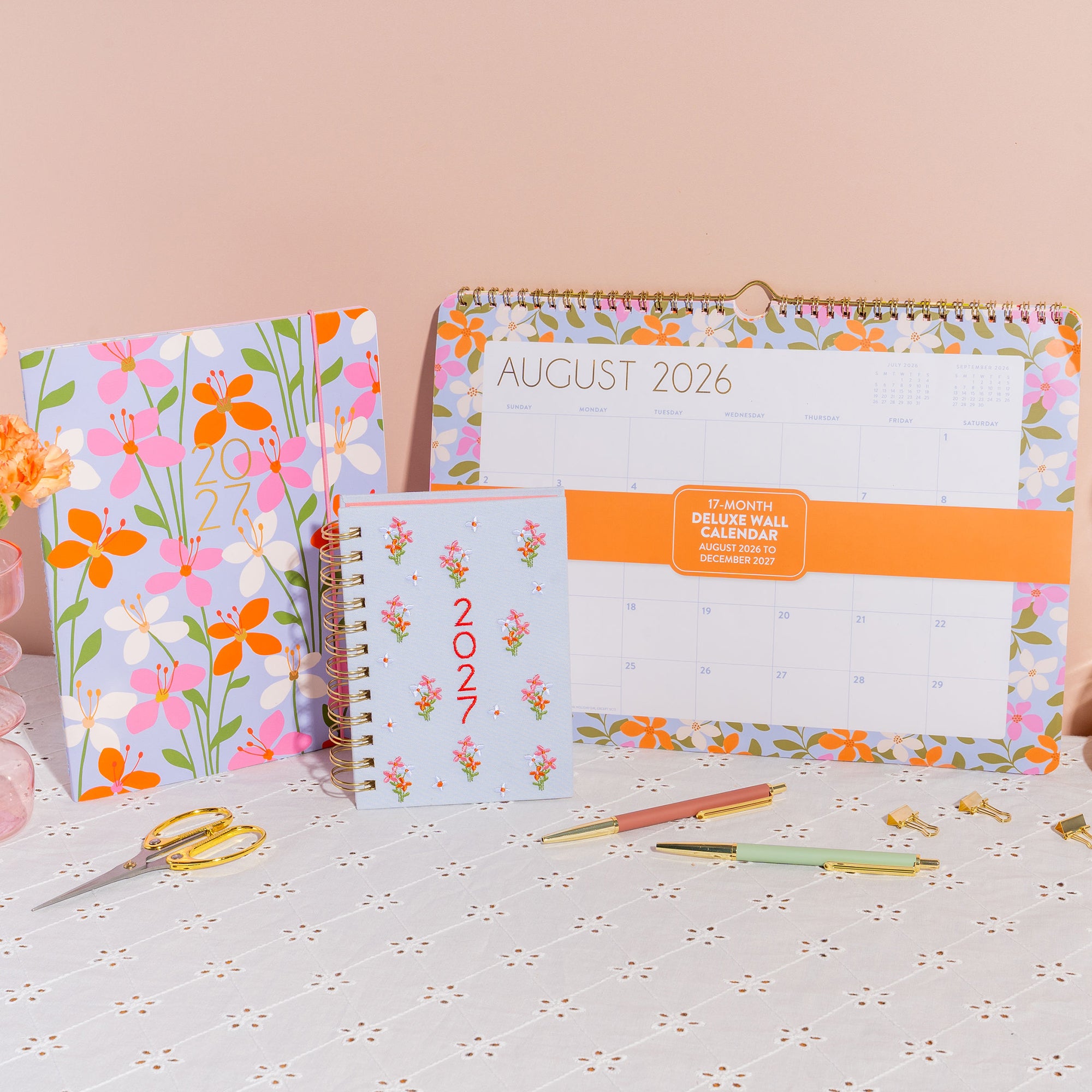 2027 Secret Garden English-Spanish Bilingual Just Right Monthly Planner