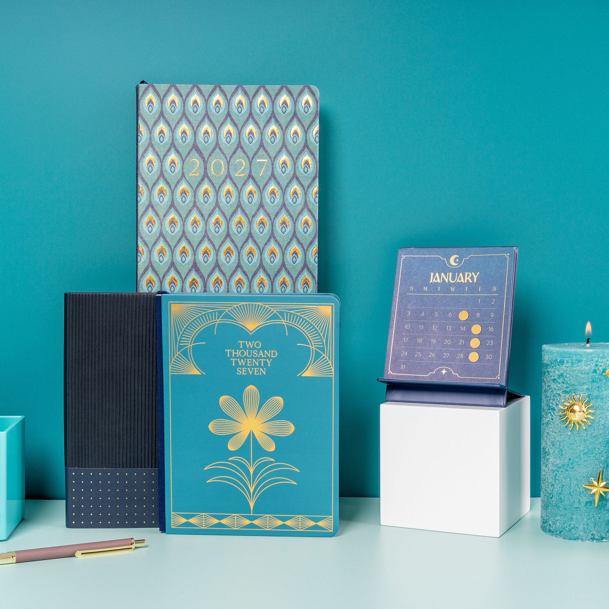 2027 Cascading Plumes Clara Clothbound Planner